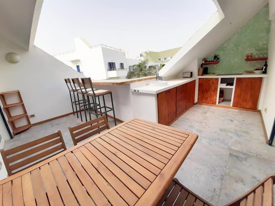Penthouse With Rooftopbar, Fiber Wifi, Next To The Beach! Санта-Мария Экстерьер фото